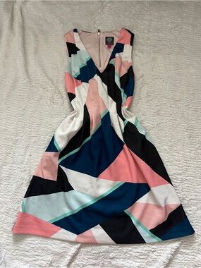 Vince Camuto Women's Geometric Colorblock V-Neck Fit & Flare Dress | Size 4